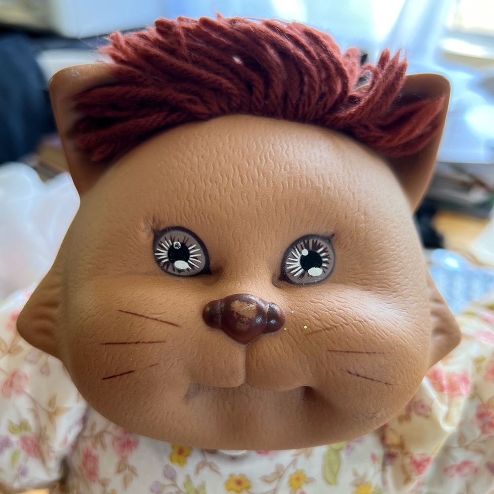 Preowned Cabbage Patch cat doll “koosas” as-is vintage 1983